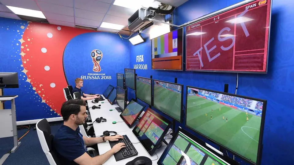 Công nghệ VAR lần đầu tiên được sử dụng ở World Cup 2018