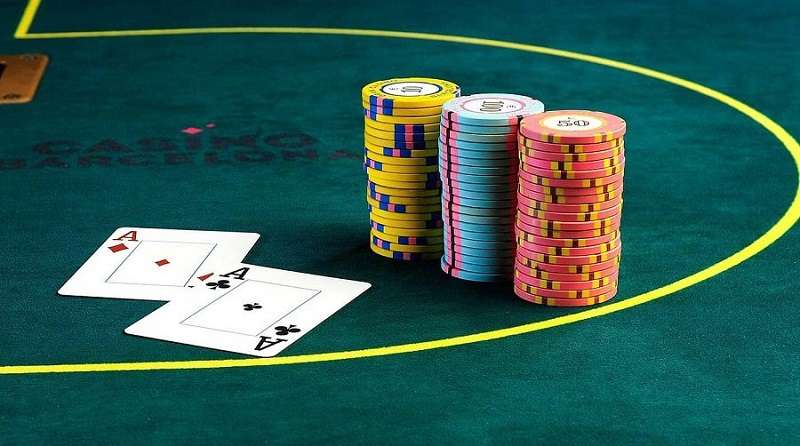 Cách chơi Blackjack chuẩn đơn giản cho người đặt cược