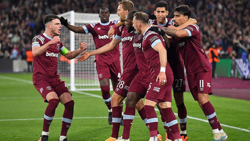 Câu lạc bộ bóng đá West Ham United và những điều cần biết