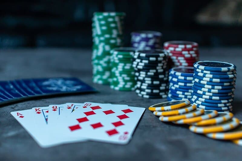 Steal Poker: Tổng hợp các yếu tố để ăn trộm poker thành công